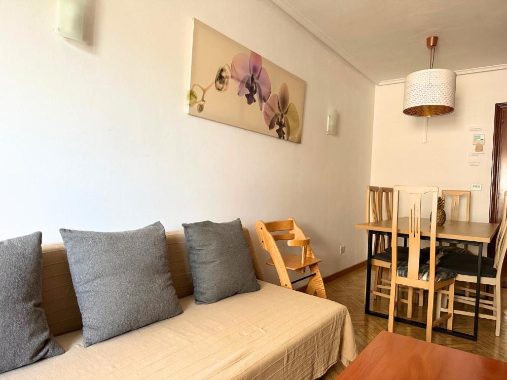 Dos Torres Tauriel - Espacioso Apartamento Con Impresionantes Vistas Y Garaje Privado Zaragoza Dış mekan fotoğraf