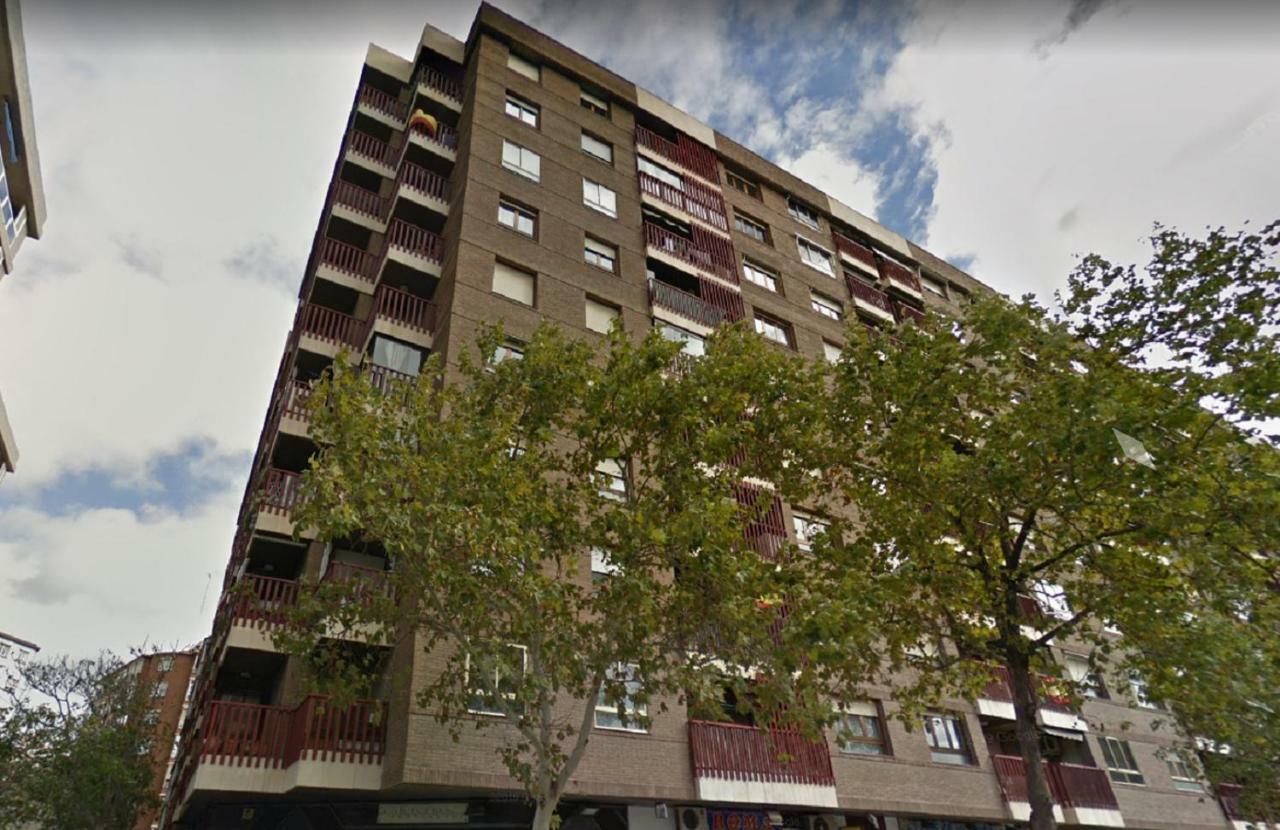 Dos Torres Tauriel - Espacioso Apartamento Con Impresionantes Vistas Y Garaje Privado Zaragoza Dış mekan fotoğraf